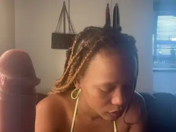 Bongacams Free Porn Cam of SexyBaddie