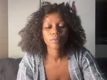 Bongacams Sex Cam of SexyBaddie