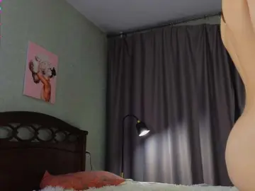 Bongacams Sex Cam of AnnyiBlue