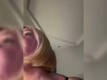 Bongacams Live Sex Cam of Eva-Bella