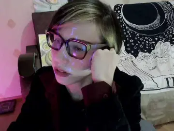 Bongacams Watch Live Sex Cams of HazeRaziel