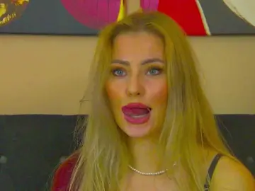 Bongacams Watch Live Sex Cams of MisshaNight