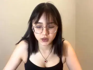 Bongacams Live Sex Cam of MyrleHenggeler