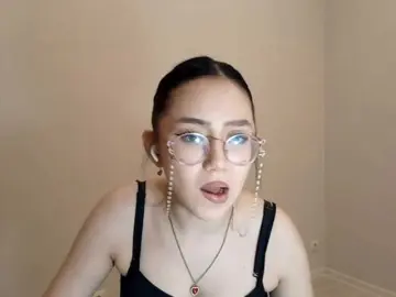 Bongacams Best live sex cam show of MyrleHenggeler