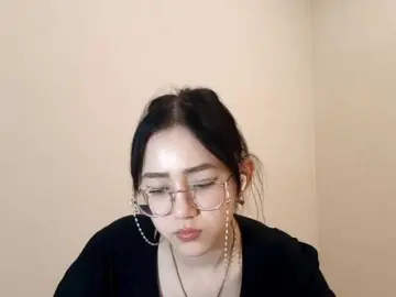 Bongacams Live Porn of MyrleHenggeler