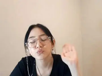 Bongacams Adult Webcams of MyrleHenggeler