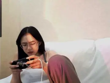 Bongacams Sex Cam of MyrleHenggeler