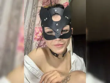 Bongacams Free Porn Cam of BlackRavenX