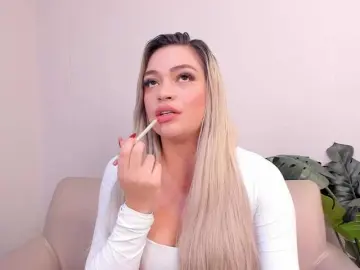 Bongacams Live Porn of milaowens