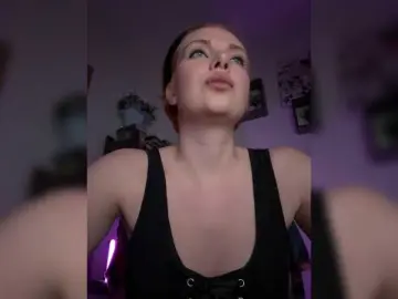Bongacams Sex Cam of mistress-victoria-feets