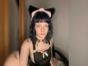 Bongacams Watch Live Sex Cams of Lunette