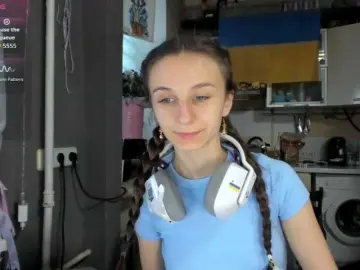 Bongacams Free Porn Cam of KikNika
