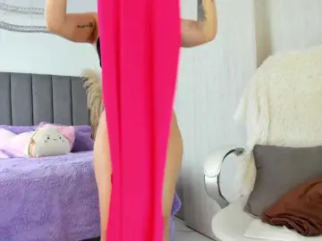 Bongacams Adult Webcam of NatalieeClark