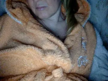 Bongacams Watch Live Sex Cams of BlondyVio