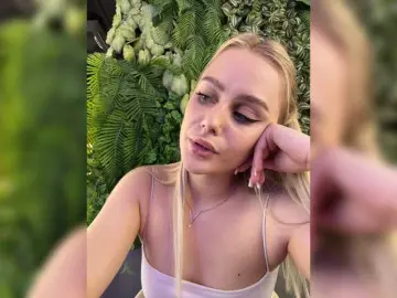 Bongacams Best live sex cam show of PrettyKatea