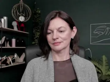 Bongacams Watch Live Sex Cams of mrsVivian