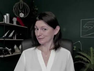 Bongacams Live Sex Cam of mrsVivian