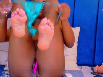 Bongacams Watch Live Sex Cams of ebonydreams01