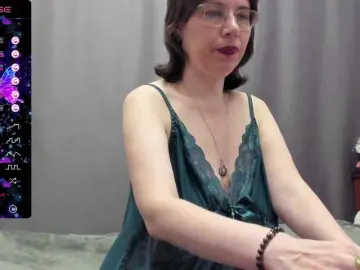 Bongacams Live Sex Cam of KarolineCherr