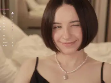 Bongacams Adult Video Chat of -FemaleEssence-