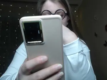 Bongacams Watch Live Sex Cams of WetAngely