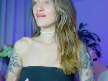 Bongacams Watch Live Sex Cams of TaylorKnapp