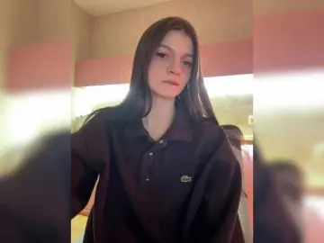 Bongacams Nude Webcam of shottup