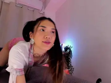 Bongacams Adult Webcams of Divine-Madness