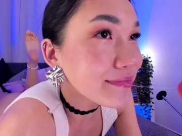 Bongacams Free Porn Cam of Divine-Madness