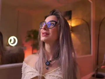 Bongacams Free Live Porn of MaddieBryggs