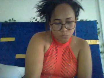 Bongacams Live Sex Cam of Myrahsexy
