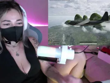 Bongacams Free Porn Cam of NightMint