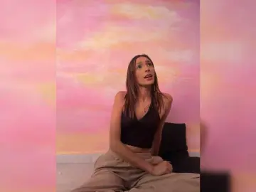 Bongacams Nude Webcam of Megan-Holly