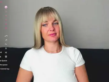 Bongacams Adult Webcam of PaulaKiss