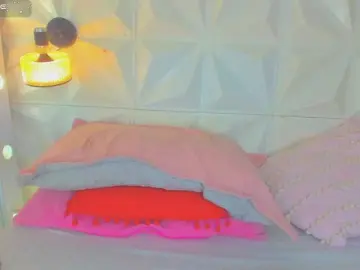 Bongacams Adult Video Chat of cutelatinaxxx