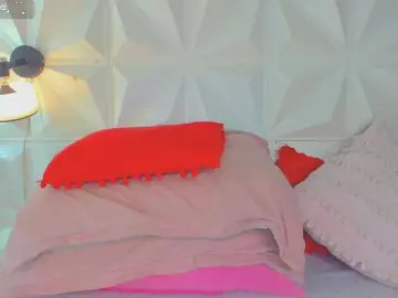 Bongacams Nude Webcam of cutelatinaxxx