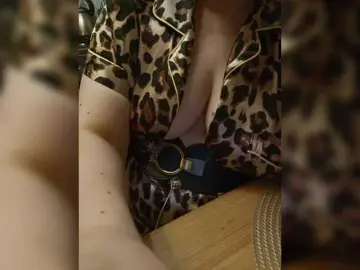 Bongacams Sex Cam of swwoman1