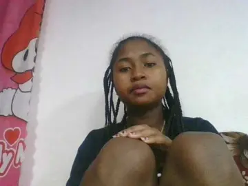 Bongacams Free Porn Cam of Marinah1a