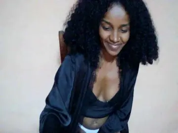 Bongacams Watch Live Sex Cams of Nadia001