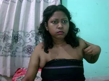 Bongacams Live Sex Cam of Queen19