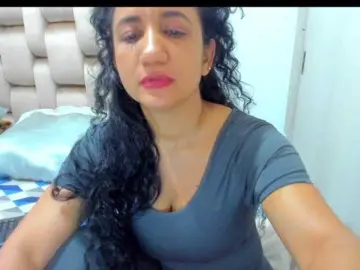 Bongacams Best live sex cam show of AlaskaMiller