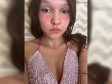 Bongacams Private Sex Chat of Cute-Lolly