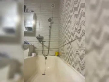 Bongacams Live Sex of Cute-Lolly