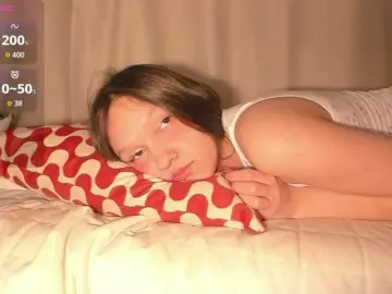 Bongacams Free Porn Cam of Cute-Lolly