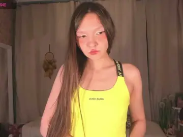 Bongacams Adult Webcam of Cute-Lolly