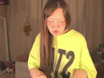 Bongacams Private Sex Chat of Cute-Lolly