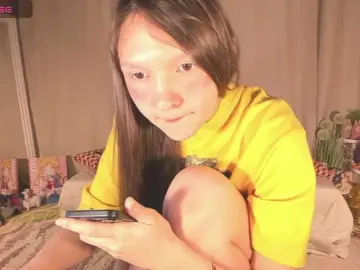 Bongacams Private Sex Chat of Cute-Lolly