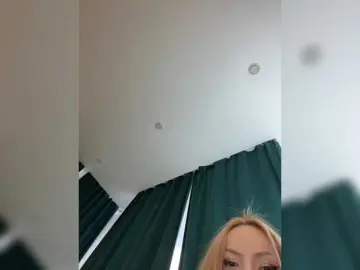 Bongacams Live Sex Cam of Ellidi