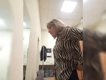 Bongacams Live Sex Cam of LagoonJoy