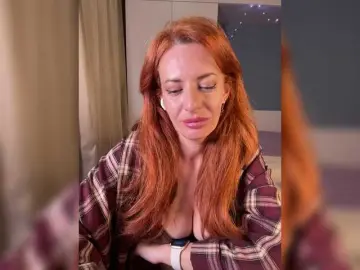 Bongacams Nude Webcam of -wowFox-